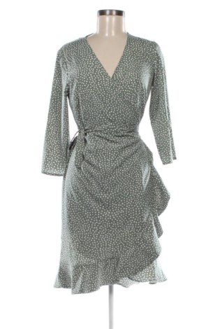 Рокля Vero Moda, Размер M, Цвят Многоцветен, Цена 13,80 €, #136772755