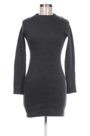 Rochie Zara, Mărime S, Culoare Gri, Preț 73,51 Lei, #136800721