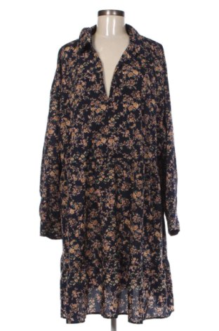 Kleid SHEIN, Größe 3XL, Farbe Mehrfarbig, Preis 25,99 €, #136831886