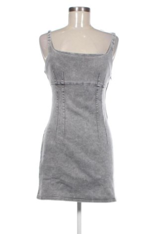 Sarafan Stradivarius, Mărime M, Culoare Gri, Preț 156,50 Lei, #136815216