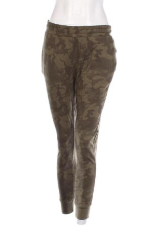 Pantaloni de femei Pull&Bear, Mărime M, Culoare Verde, Preț 95,99 Lei, #127334976