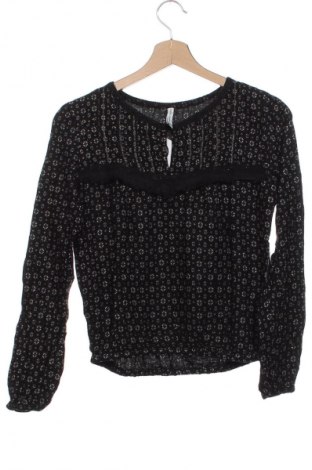 Damen Shirt Bershka, Größe XS, Farbe Mehrfarbig, Preis € 1,99