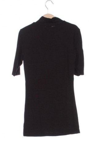 Дамска блуза Gina Tricot, Размер XS, Цвят Черен, Цена 2,04 €