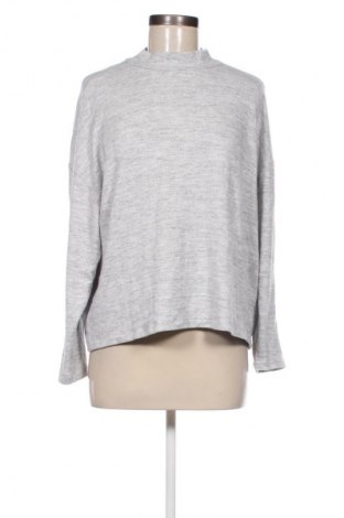 Dámská halenka H&M, Velikost S, Barva Šedá, Cena  49,00 Kč