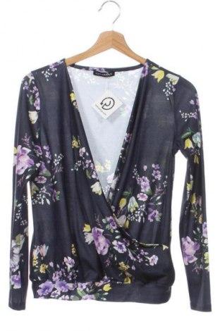 Dámská halenka LC Waikiki, Velikost XS, Barva Vícebarevné, Cena  49,00 Kč