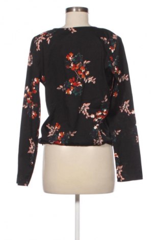 Dámská halenka Pieces, Velikost S, Barva Vícebarevné, Cena  329,00 Kč