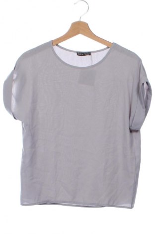 Дамска блуза SHEIN, Размер XS, Цвят Сив, Цена 2,04 €