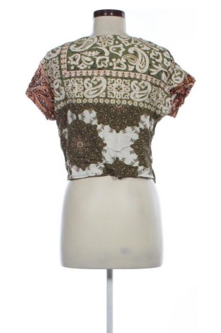 Дамска блуза Unbranded, Размер M, Цвят Многоцветен, Цена 2,04 €