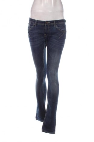 Γυναικείο Τζίν Edc By Esprit, Μέγεθος M, Χρώμα Μπλέ, Τιμή 4,99 €