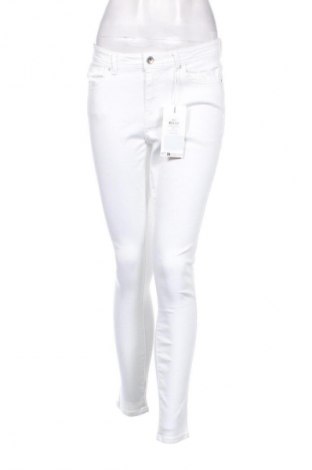 Γυναικείο Τζίν ONLY, Μέγεθος M, Χρώμα Λευκό, Τιμή 9,99 €