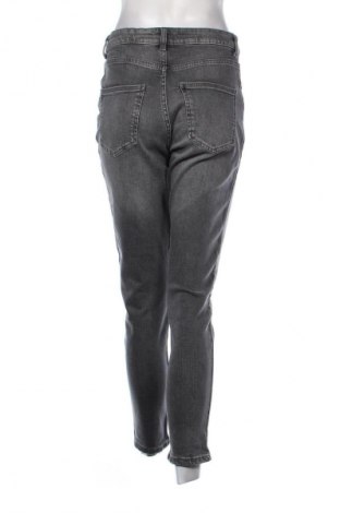 Γυναικείο Τζίν ONLY, Μέγεθος M, Χρώμα Γκρί, Τιμή 6,99 €