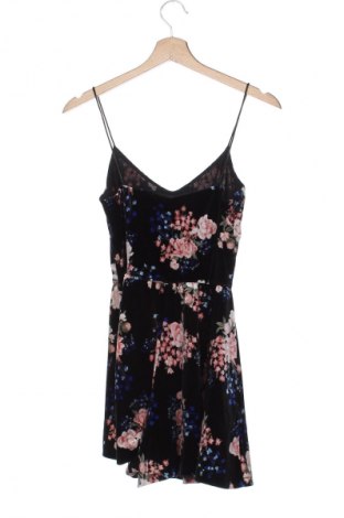 Дамски къс гащеризон H&M Divided, Размер XS, Цвят Многоцветен, Цена 3,57 €