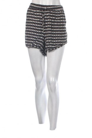Dámske kraťasy  Forever 21, Veľkosť XL, Farba Viacfarebná, Cena  2,95 €