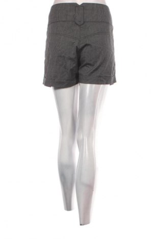 Dámske kraťasy  Mystic, Veľkosť L, Farba Viacfarebná, Cena  2,95 €