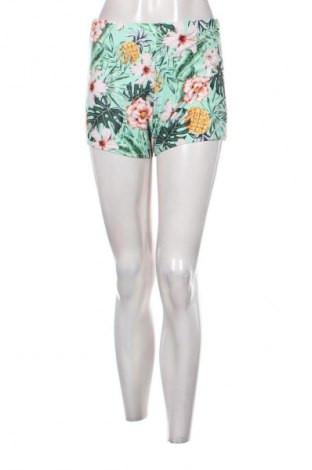 Дамски къс панталон Noracora, Размер S, Цвят Многоцветен, Цена 2,04 €
