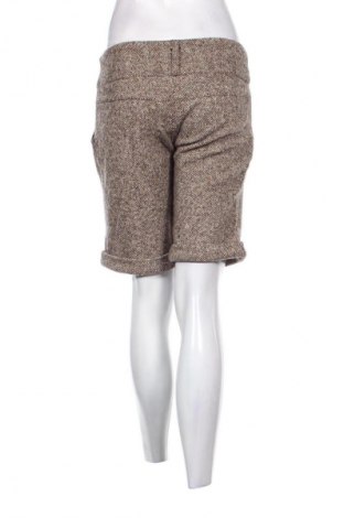 Дамски къс панталон Unbranded, Размер M, Цвят Многоцветен, Цена 2,04 €