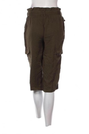 Дамски панталон Garage, Размер S, Цвят Зелен, Цена 3,57 €