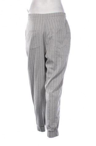 Дамски панталон Stradivarius, Размер M, Цвят Многоцветен, Цена 7,15 €