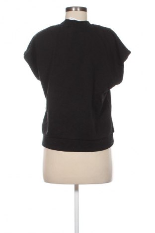 Дамски топ C&A, Размер S, Цвят Черен, Цена 2,55 €