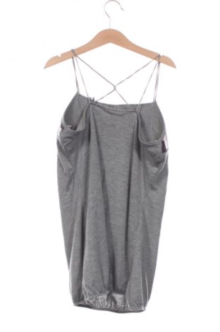 Dámsky top  United Colors Of Benetton, Veľkosť XS, Farba Sivá, Cena  1,95 €