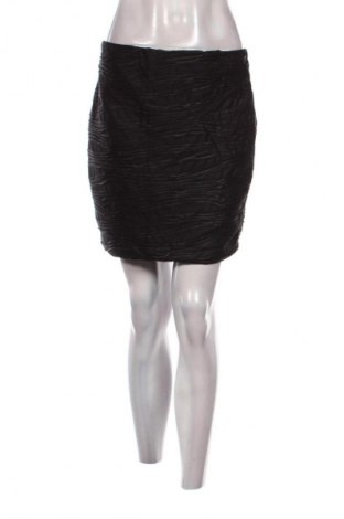 Пола Amisu, Размер M, Цвят Черен, Цена 2,04 €