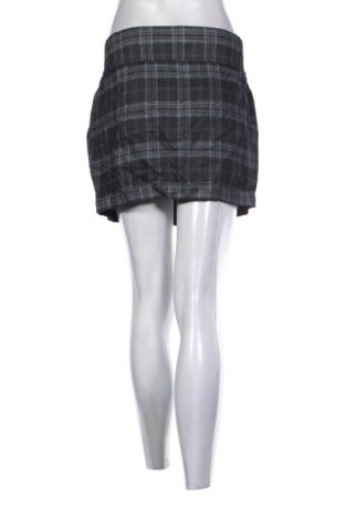 Пола Amisu, Размер L, Цвят Многоцветен, Цена 2,04 €