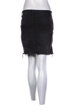 Пола Beloved, Размер S, Цвят Черен, Цена 2,55 €