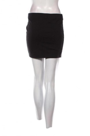 Пола Crazy World, Размер S, Цвят Черен, Цена 2,04 €