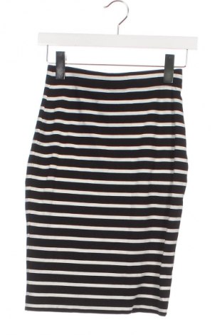 Пола Daphne, Размер XS, Цвят Многоцветен, Цена 2,04 €