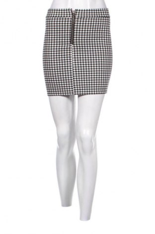 Пола Fb Sister, Размер S, Цвят Многоцветен, Цена 2,04 €