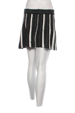 Пола Guts & Gusto, Размер S, Цвят Многоцветен, Цена 2,04 €