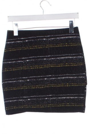 Пола H&M, Размер XS, Цвят Многоцветен, Цена 2,04 €