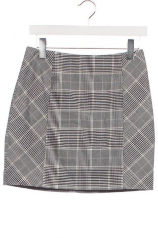 Пола H&M, Размер XS, Цвят Многоцветен, Цена 2,04 €