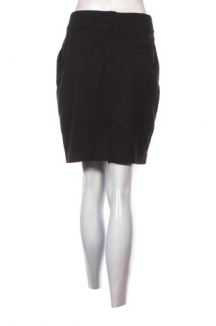 Пола H&M, Размер S, Цвят Черен, Цена 2,04 €