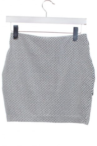 Пола H&M, Размер XS, Цвят Многоцветен, Цена 2,04 €