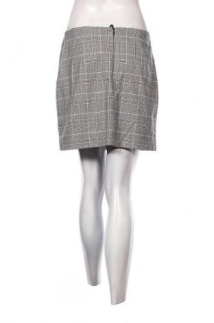 Пола H&M, Размер M, Цвят Многоцветен, Цена 2,04 €