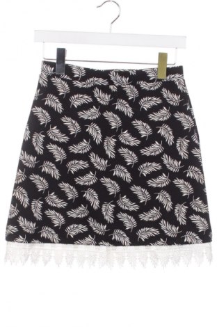 Пола H&M, Размер XS, Цвят Многоцветен, Цена 2,04 €