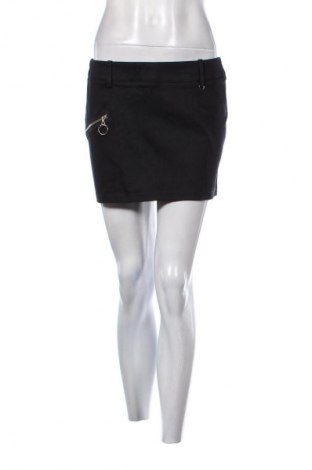 Пола H&M Divided, Размер M, Цвят Черен, Цена 2,04 €