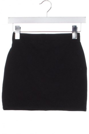 Пола H&M Divided, Размер XS, Цвят Черен, Цена 2,04 €