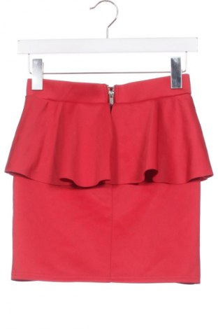 Пола H&M Divided, Размер XS, Цвят Червен, Цена 2,04 €