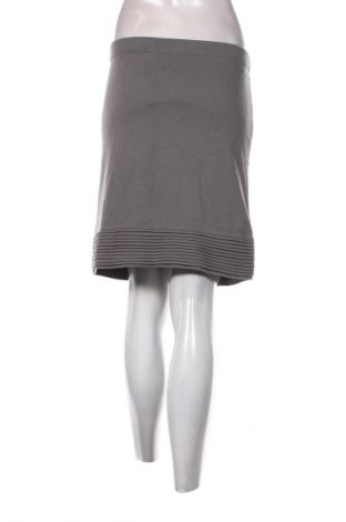 Пола Hema, Размер L, Цвят Сив, Цена 2,04 €