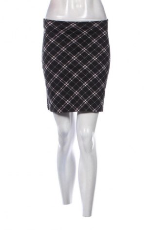 Пола Hennes, Размер S, Цвят Многоцветен, Цена 2,04 €