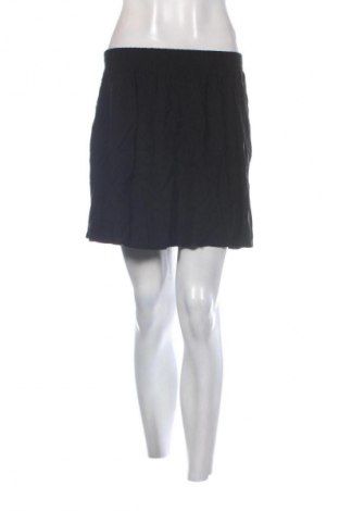 Пола Janina, Размер S, Цвят Черен, Цена 2,04 €