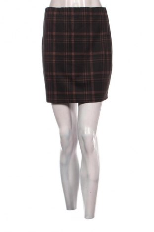 Пола New Look, Размер M, Цвят Многоцветен, Цена 2,04 €