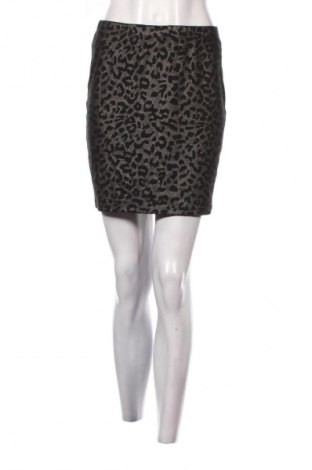 Пола Noisy May, Размер M, Цвят Многоцветен, Цена 2,04 €