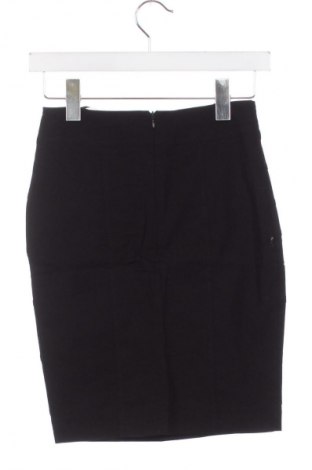 Пола Orsay, Размер XS, Цвят Черен, Цена 3,06 €