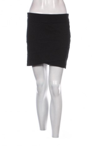 Пола Pimkie, Размер L, Цвят Черен, Цена 2,04 €