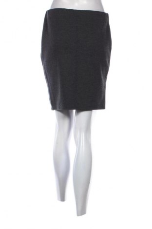 Пола Promod, Размер M, Цвят Сив, Цена 3,57 €