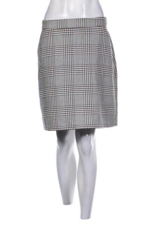 Пола Reserved, Размер L, Цвят Многоцветен, Цена 2,04 €