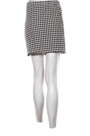 Пола SHEIN, Размер M, Цвят Многоцветен, Цена 2,04 €